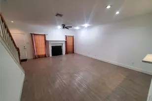 17473 Red Oak Dr, Houston, TX 77090 - Photo 4