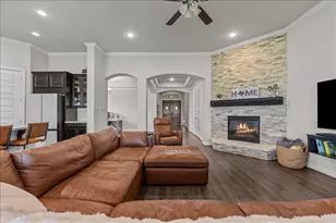 2419 Trocadero Ln, League City, TX 77573 - Photo 16