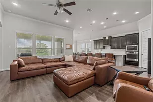 2419 Trocadero Ln, League City, TX 77573 - Photo 12