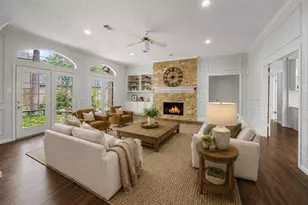 135 S Copperknoll Cir, The Woodlands, TX 77381 - Photo 10
