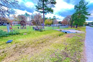 23719 Saxon Way, Hockley, TX 77447 - Photo 4