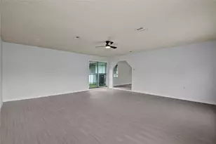 7329 Gleason Rd, Houston, TX 77016 - Photo 8