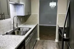 9700 Leawood Blvd, Houston, TX 77099 - Photo 6