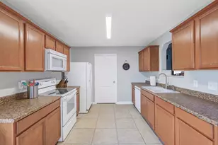 9002 Kerry Prairie Ln, Richmond, TX 77407 - Photo 6