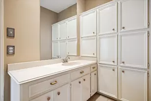 5607 Glen Allen Ln, Houston, TX 77069 - Photo 10