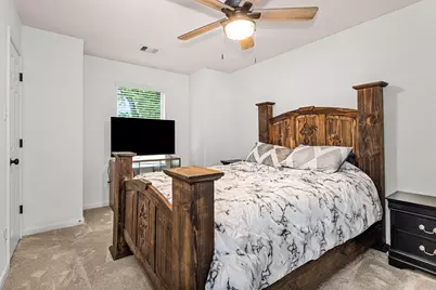 10635 Forest Creek Drive, Conroe, TX 77318 - Photo 32