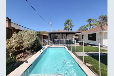 4915 Brian Haven Drive, Houston, TX 77018 - Photo 2