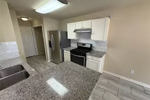 10250 Rolleston Ln, Houston, TX 77034 - Photo 2