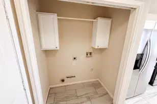 10250 Rolleston Ln, Houston, TX 77034 - Photo 12
