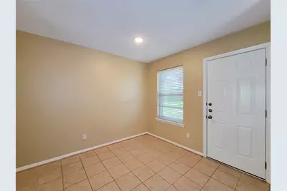 111 Azalea, Sugar Land, TX 77478 - Photo 14