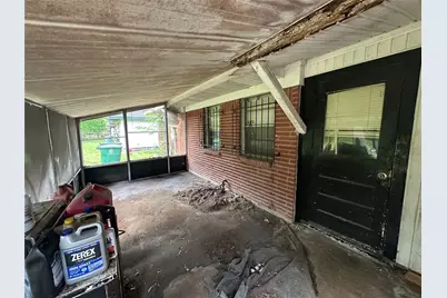 7736 Bretshire Drive, Houston, TX 77016 - Photo 10