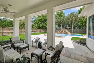 8614 Westview Dr, Houston, TX 77055 - Photo 40