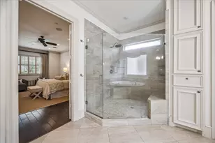 8614 Westview Dr, Houston, TX 77055 - Photo 26