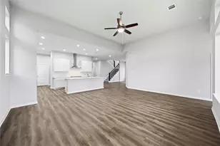 2808 Gran Castillo Dr, La Marque, TX 77568 - Photo 10