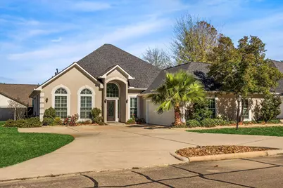 98 Victoria Drive W, Montgomery, TX 77356 - Photo 2