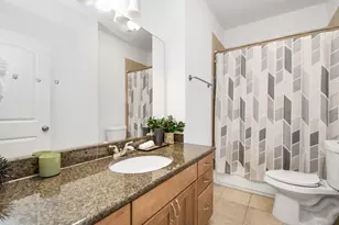 5625 Dolores Pl Ln, Houston, TX 77057 - Photo 34