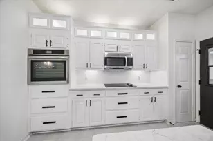 4419 3 Rivers Dr, Sugar Land, TX 77478 - Photo 14