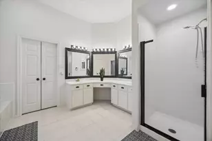 4419 3 Rivers Dr, Sugar Land, TX 77478 - Photo 18