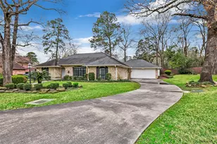 735 Angelina Dr, Conroe, TX 77302 - Photo 4