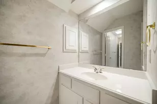 1518 Fall Wood Dr, Sugar Land, TX 77479 - Photo 28