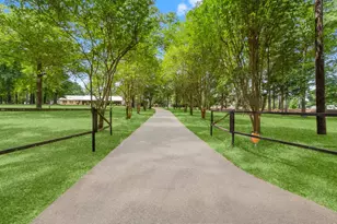 51 Bullock Ln, Shepherd, TX 77371 - Photo 2