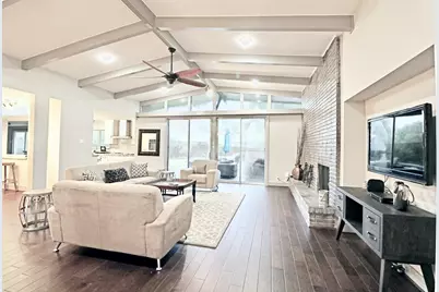 10307 Willowgrove Drive, Houston, TX 77035 - Photo 10