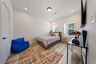 1102 Paul Quinn St, Houston, TX 77091 - Photo 18