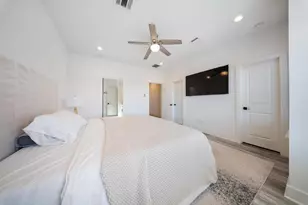 1102 Paul Quinn St, Houston, TX 77091 - Photo 14