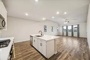 2432 Solaris Bnd Dr, Katy, TX 77493 - Photo 10