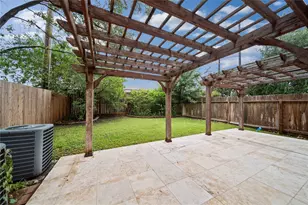 14443 Basalt Ln, Houston, TX 77077 - Photo 36