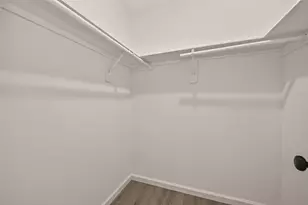 8630 Valley Meadow Dr, Houston, TX 77078 - Photo 20