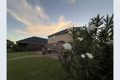 3935 Amalfi Shores Court, Missouri City, TX 77459 - Photo 8