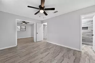 15414 Bow Ln, Houston, TX 77053 - Photo 12