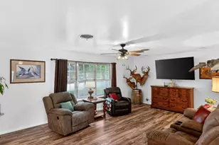 405 N Main St, Franklin, TX 77856 - Photo 6
