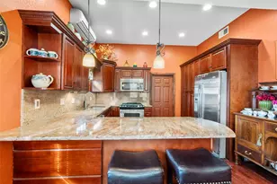 1820 Winnie St, Galveston, TX 77550 - Photo 8