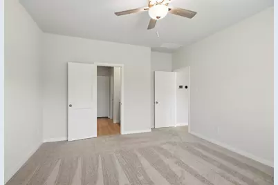 9728 Caney Bend Road, Conroe, TX 77303 - Photo 10
