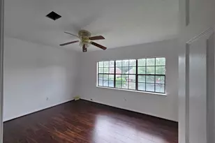 2827 Lake Colony Dr, Missouri City, TX 77459 - Photo 10