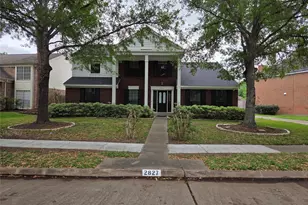 2827 Lake Colony Dr, Missouri City, TX 77459 - Photo 1