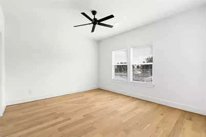 1614 Ojeman Road #E, Houston, TX 77055 - Photo 38