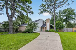7111 Halfpenny Rd, Houston, TX 77095 - Photo 2