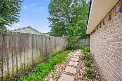 7111 Halfpenny Road, Houston, TX 77095 - Photo 40
