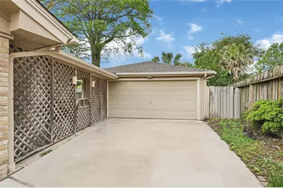 1418 Pirates Cove, Houston, TX 77058 - Photo 44