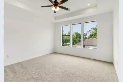 313 Tennessee Street, Houston, TX 77029 - Photo 8