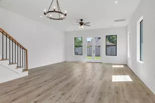 313 Tennessee St, Houston, TX 77029 - Photo 2