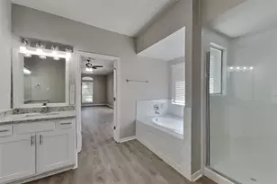 14918 Laytham Ln, Sugar Land, TX 77498 - Photo 12