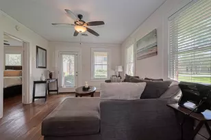 231 Lakeview Dr, Sugar Land, TX 77498 - Photo 6