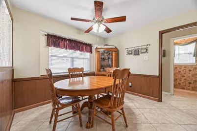16217 Lakeview Drive, Jersey Village, TX 77040 - Photo 14