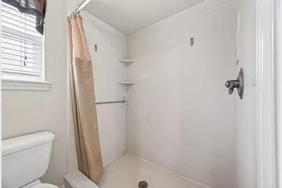 16217 Lakeview Drive, Jersey Village, TX 77040 - Photo 26