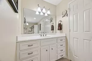 16217 Lakeview Dr, Jersey Village, TX 77040 - Photo 24