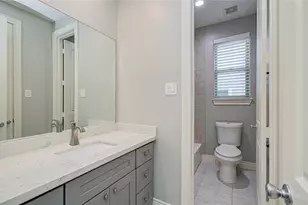 8903 Spring Knoll Forest Dr, Houston, TX 77080 - Photo 14